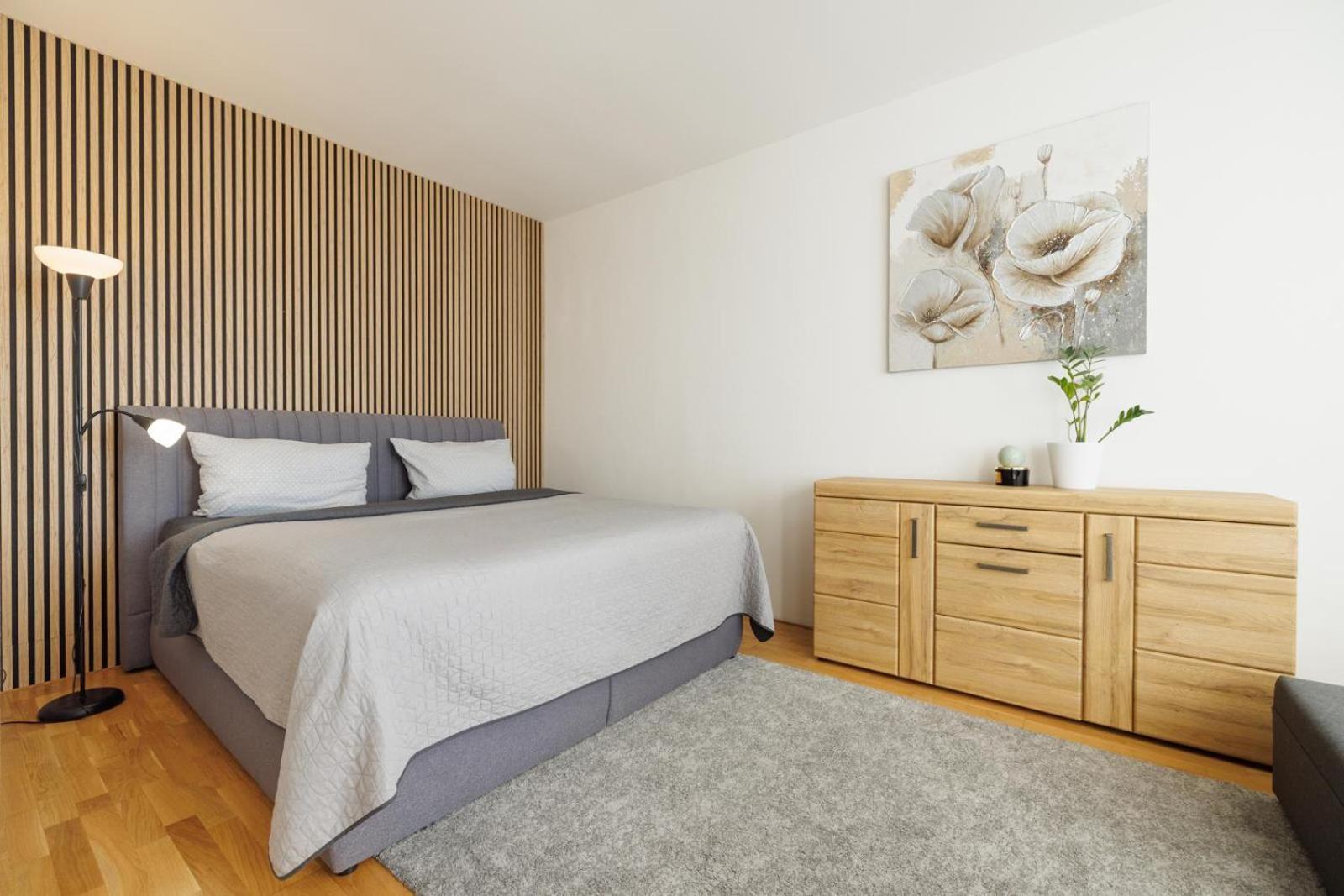Airport Luxury & Apartment Prag