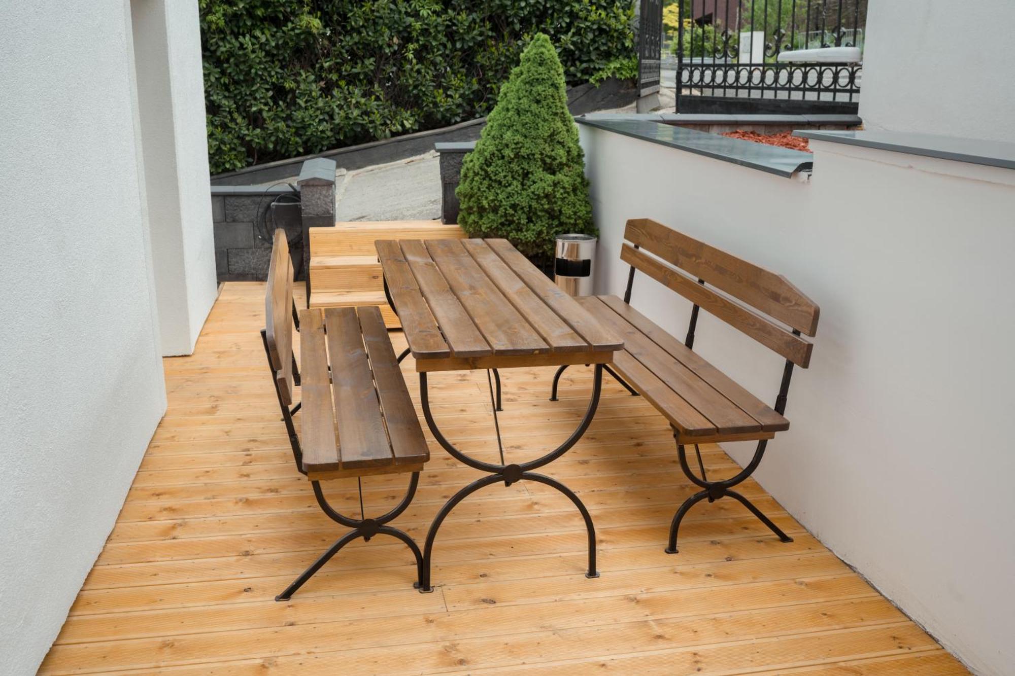 Airport Luxury & Apartment